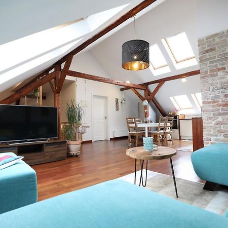 Beautiful And Romantic Penthouse With Two Terraces Pressburg Exterior foto
