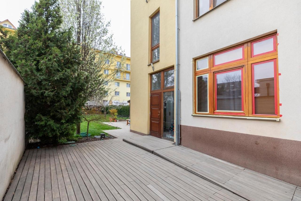 Beautiful And Romantic Penthouse With Two Terraces Pressburg Exterior foto